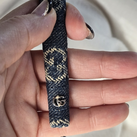 Gucci GG Canvas Headband EUC - Picture 4 of 7
